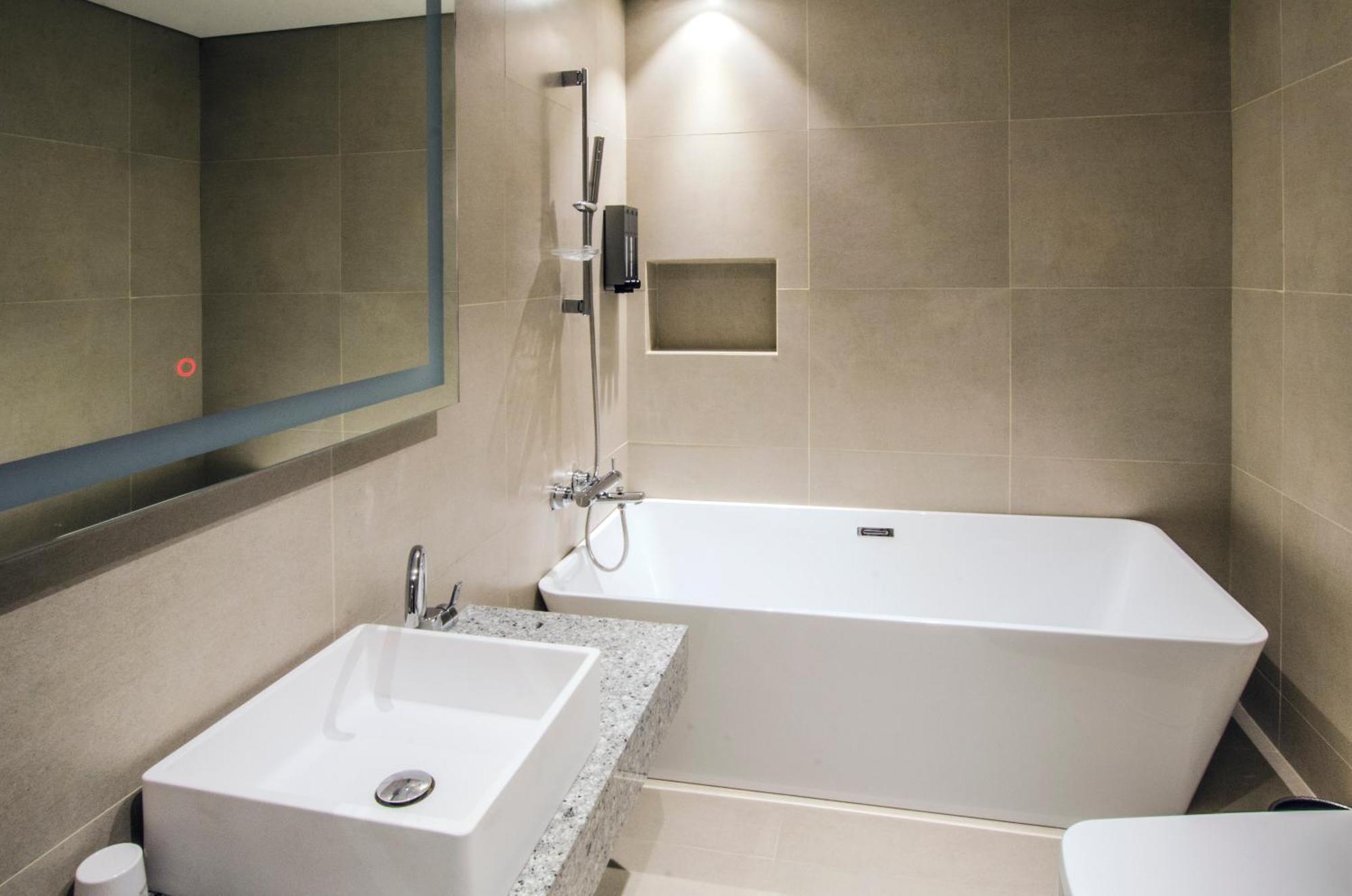 Hotel The Designers Premier Kondae Сеул Екстер'єр фото