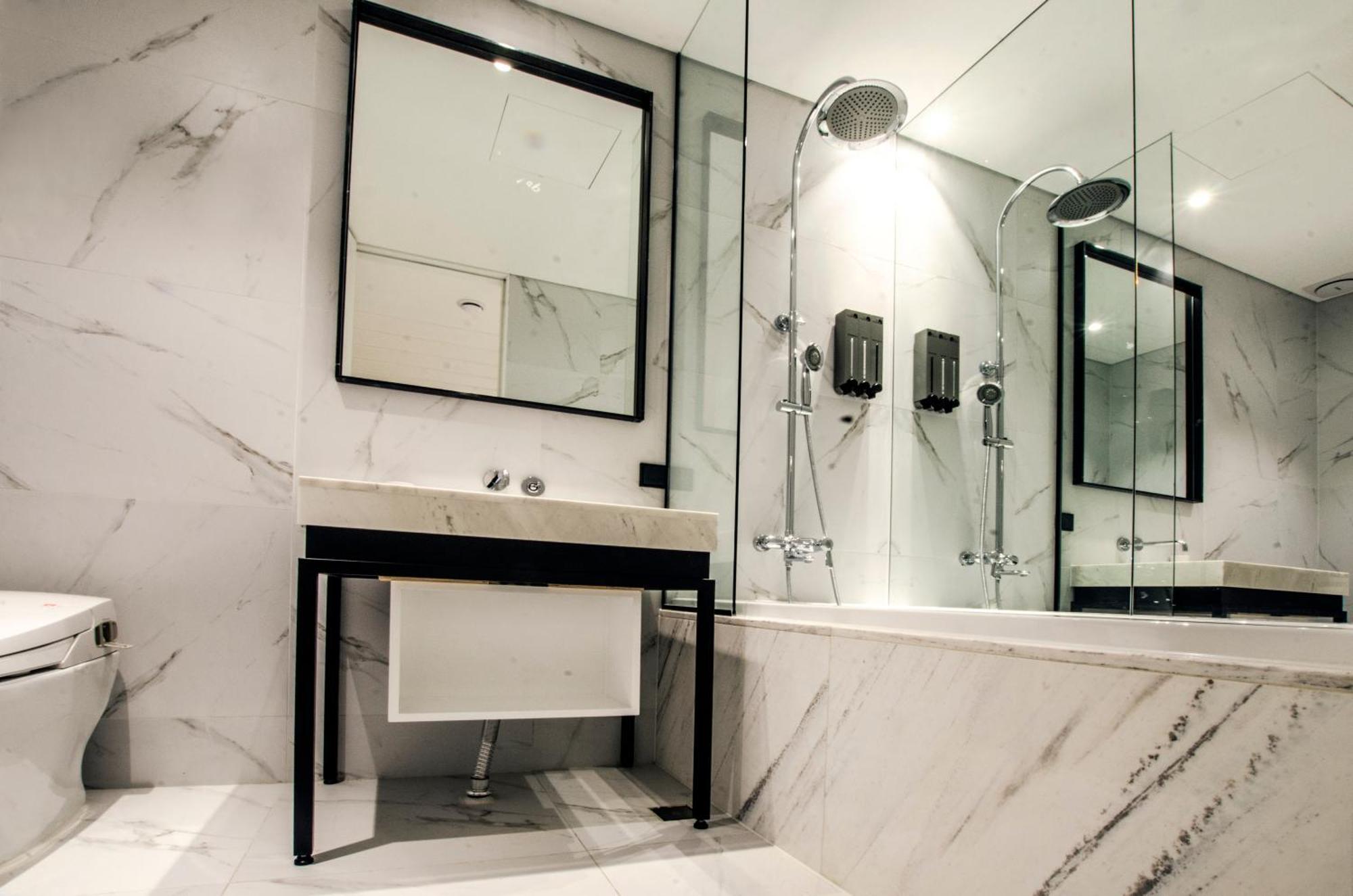 Hotel The Designers Premier Kondae Сеул Екстер'єр фото