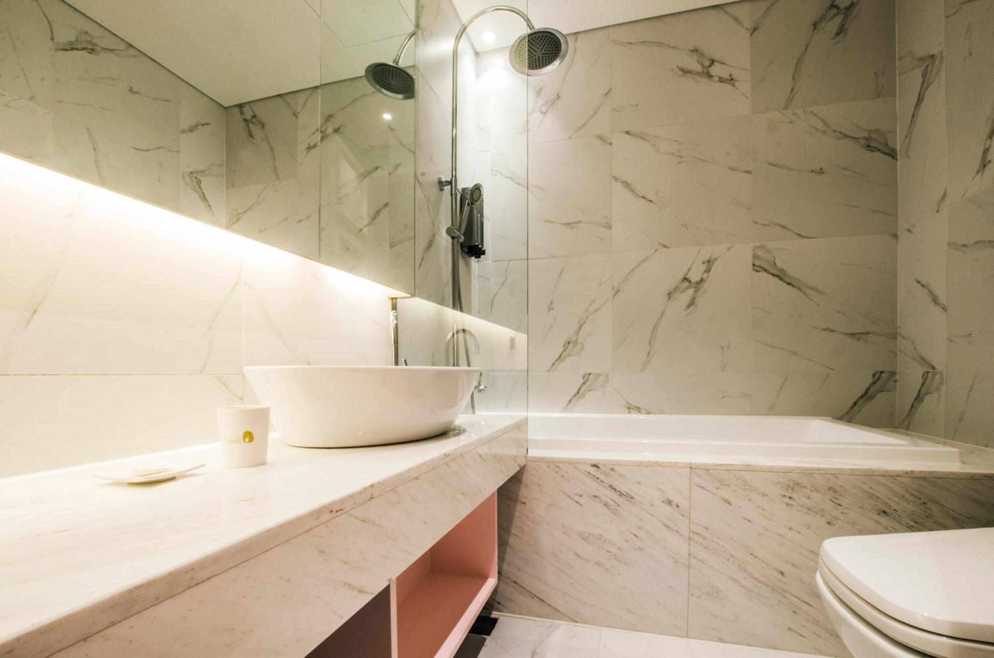 Hotel The Designers Premier Kondae Сеул Екстер'єр фото
