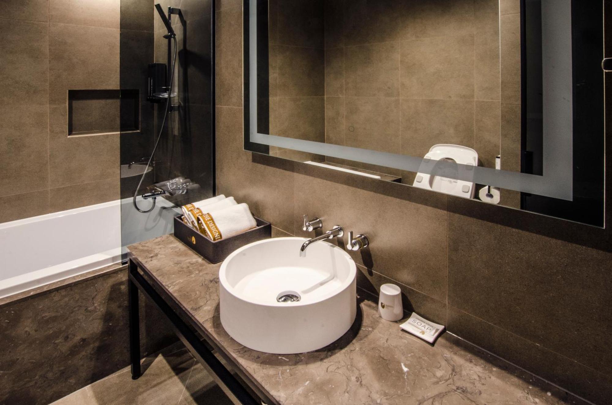 Hotel The Designers Premier Kondae Сеул Екстер'єр фото