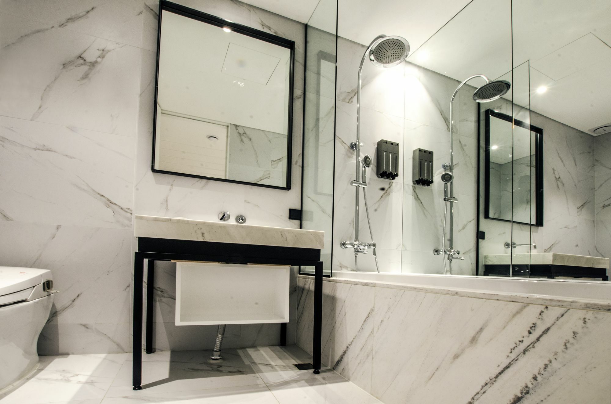Hotel The Designers Premier Kondae Сеул Екстер'єр фото